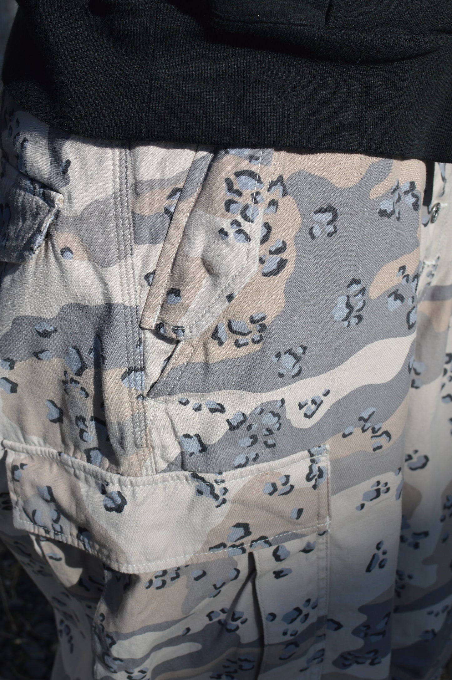 SUGARHILL CHOCOCHIP CAMO CARGO PANTS