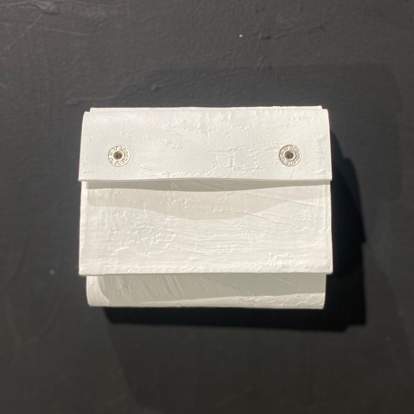 KAGARI YUSUKE 三つ折り豆財布 White