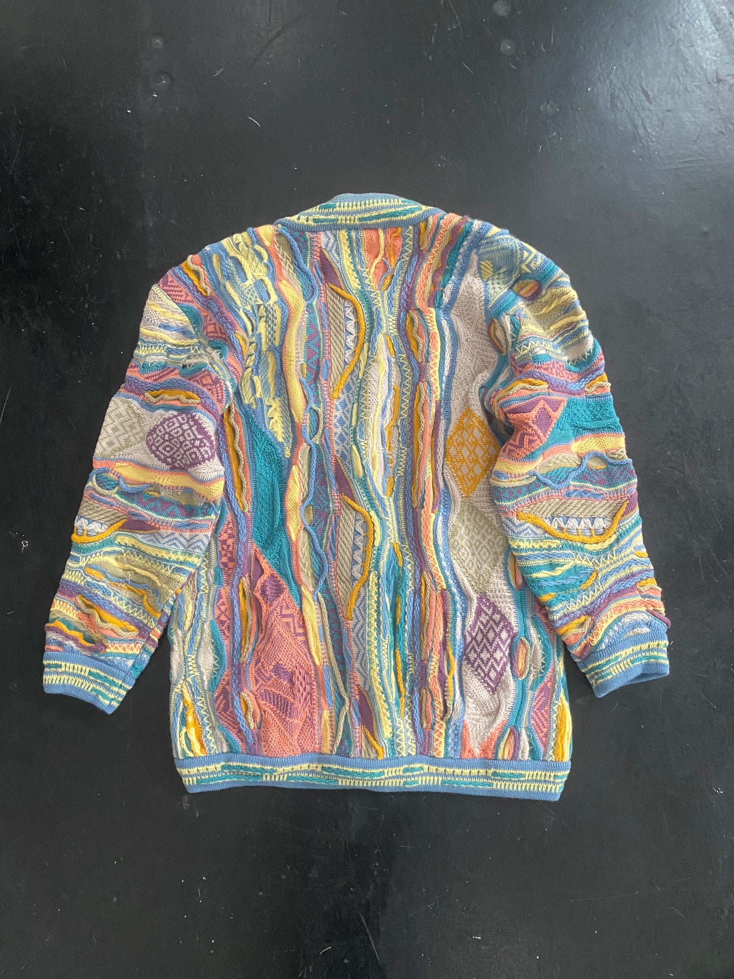 90s COOGI 3D design knit cardigan