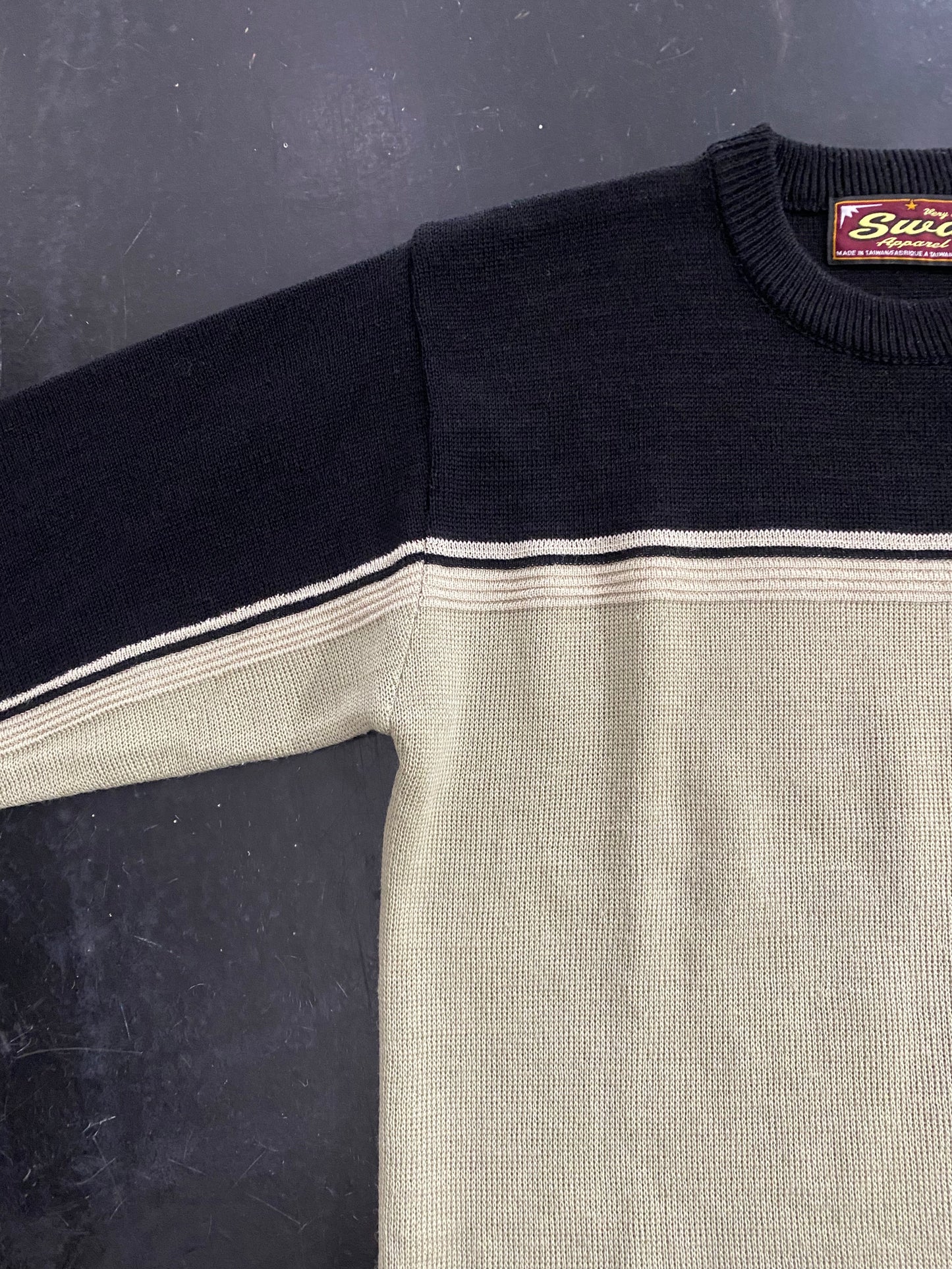 90s Swag wool blend line knit