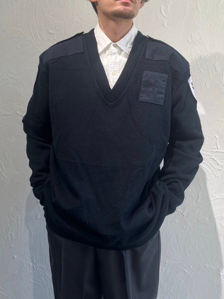 campus security knit