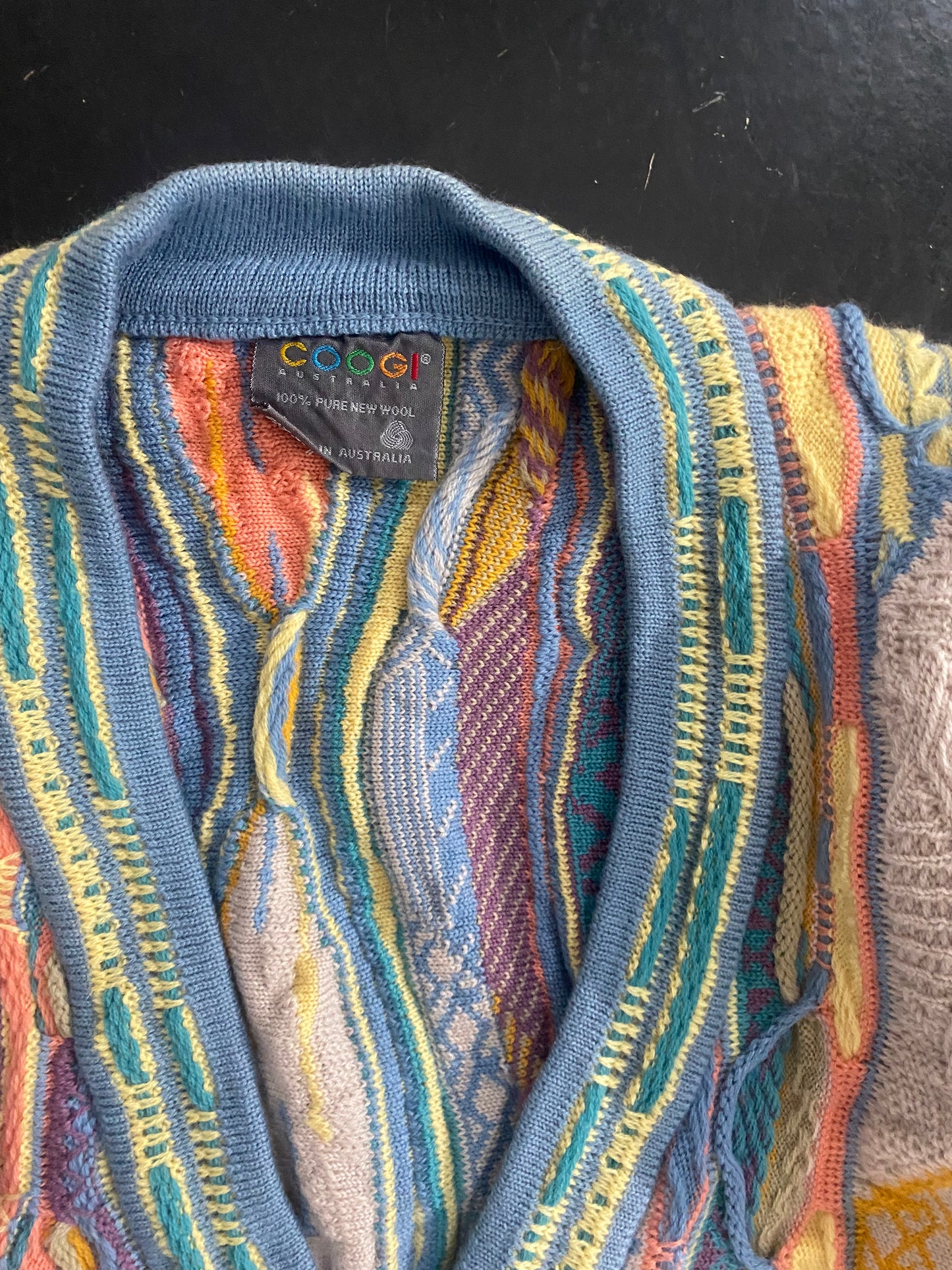 90s COOGI 3D design knit cardigan