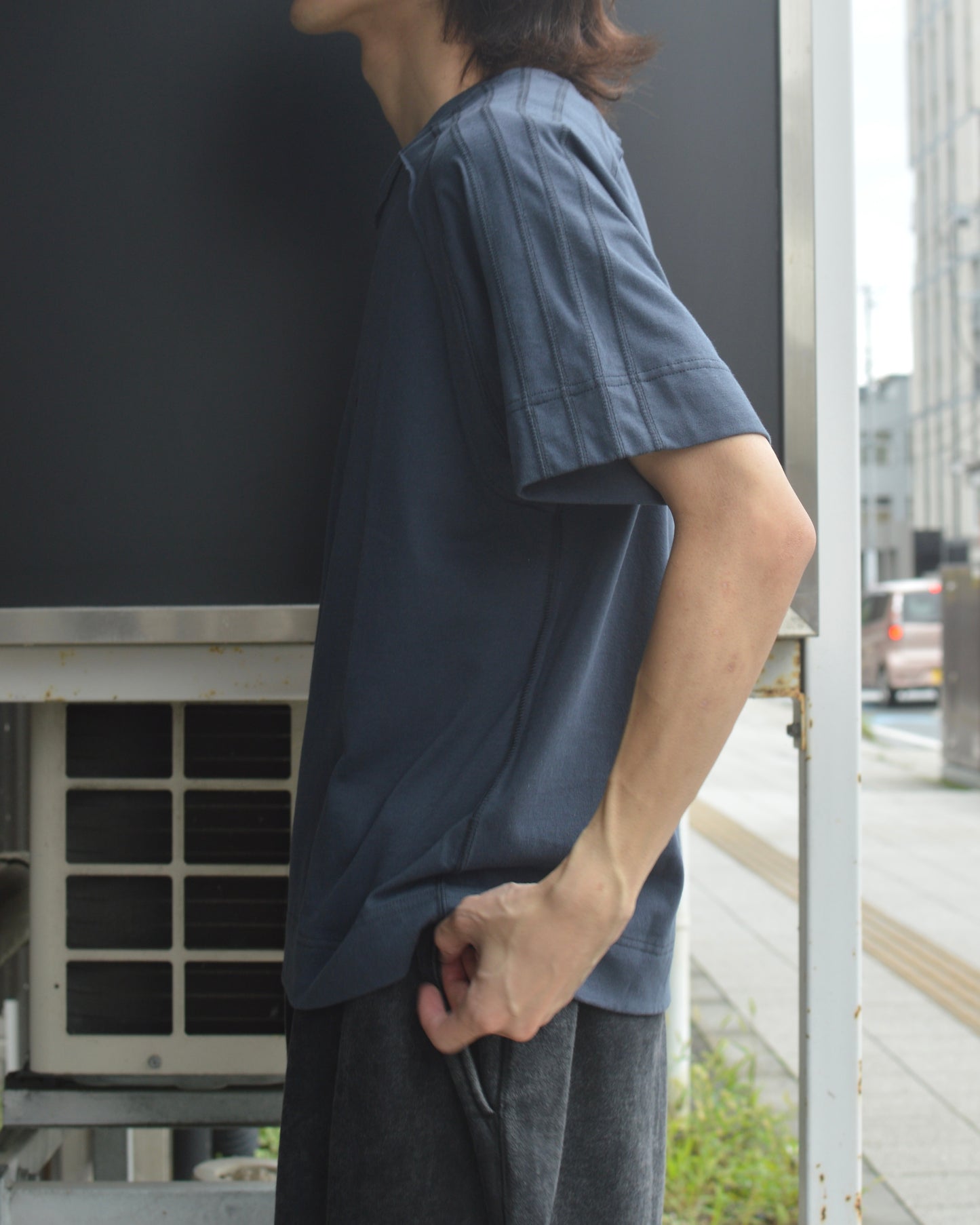 JIAN YE 十二支 TEE BLUE GRAY