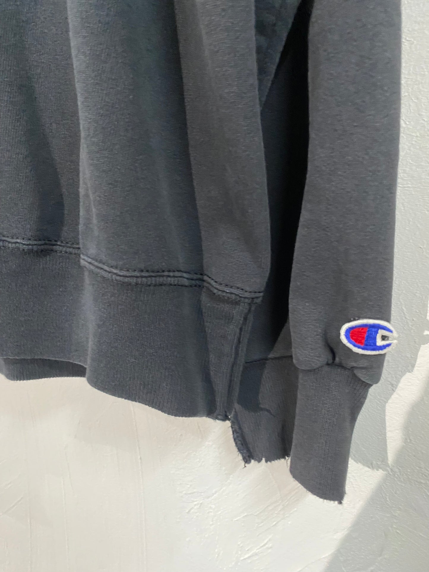 CHAMPION USA dameged sweat
