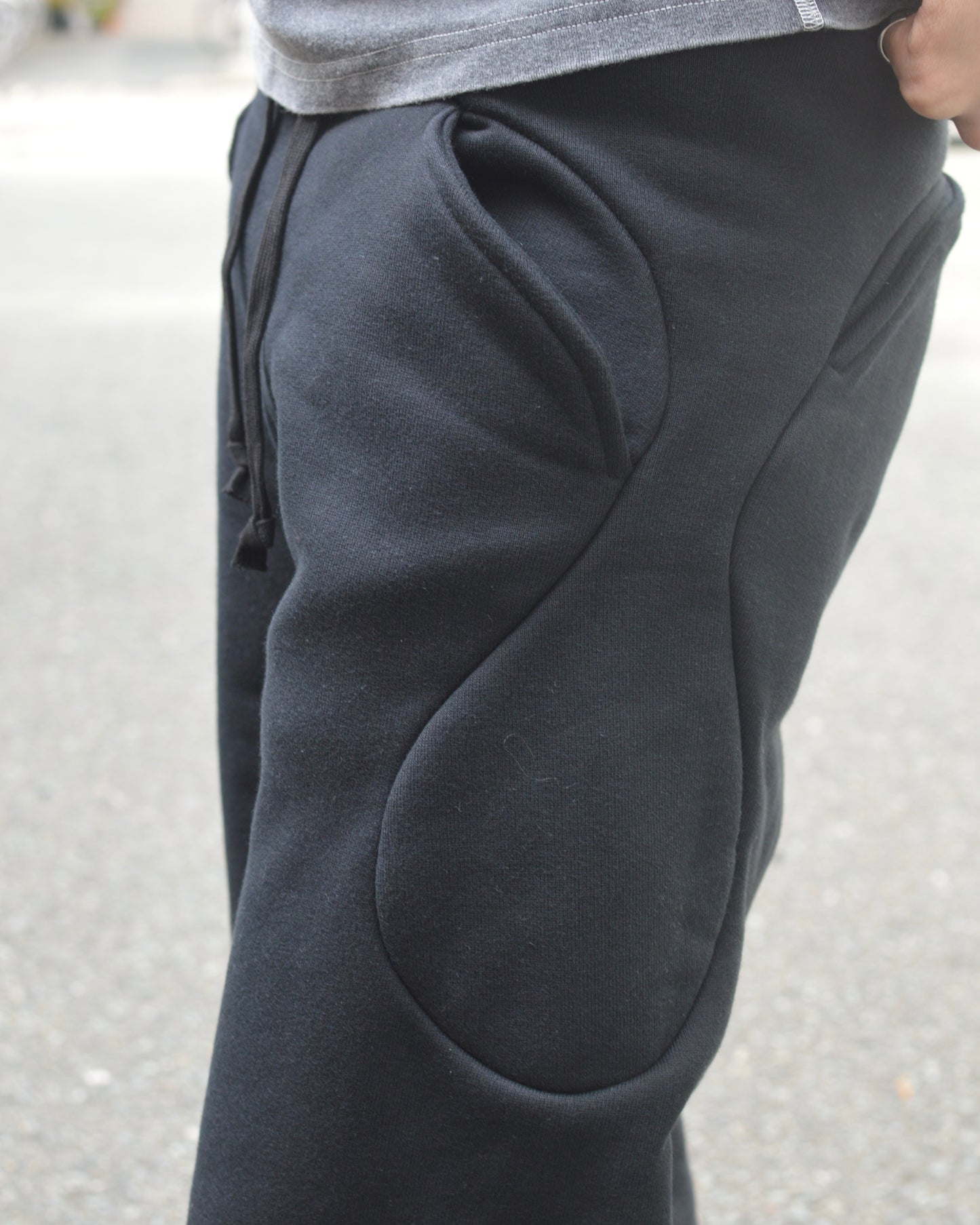 OPPOSE DUALITY Sub Ong Sweat Pants BLACK