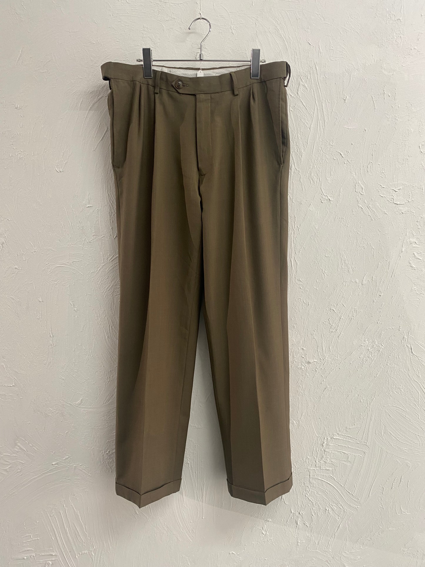 HAGGAR 2tuck slacks