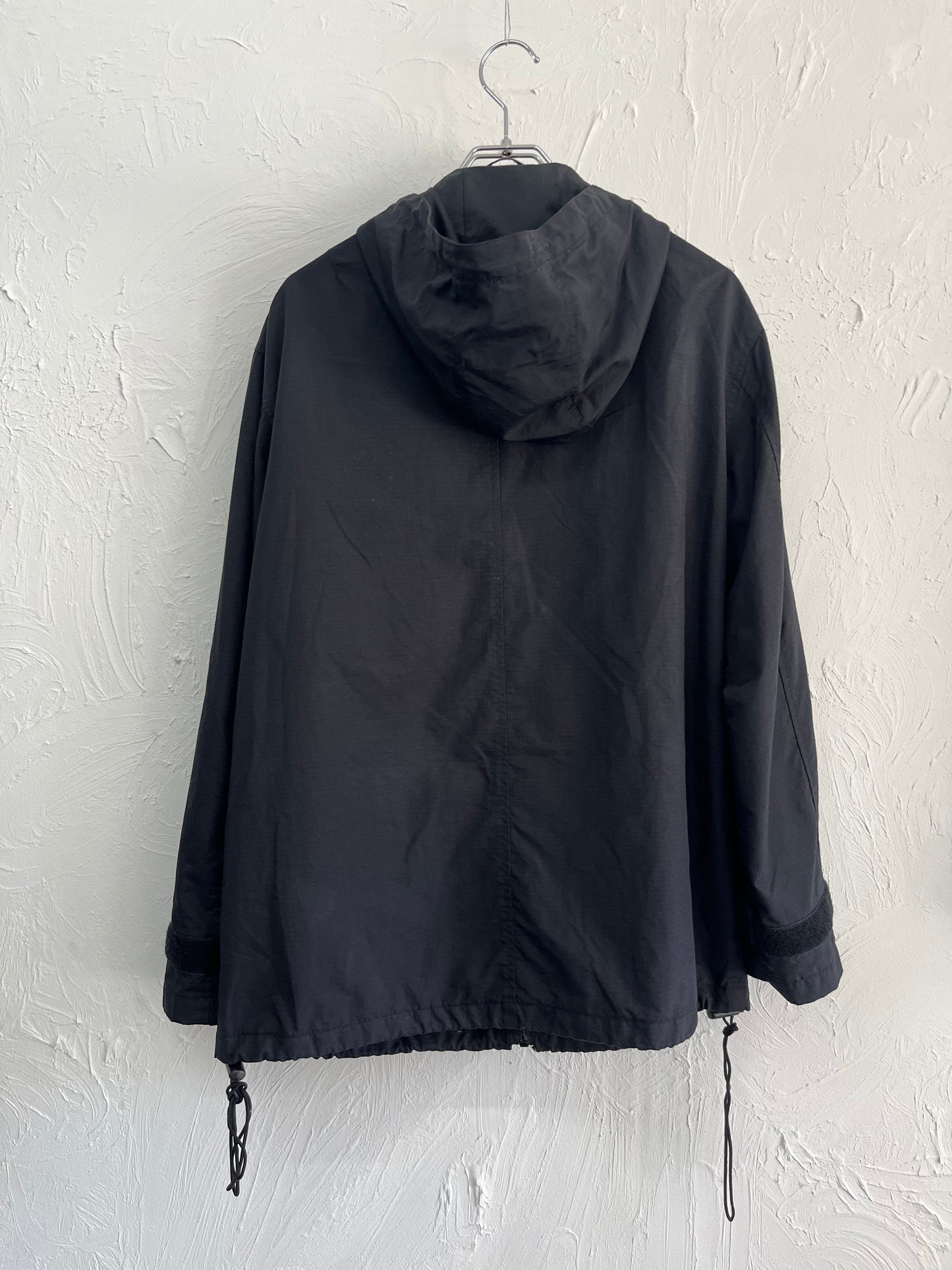 nylon tech anorak parka