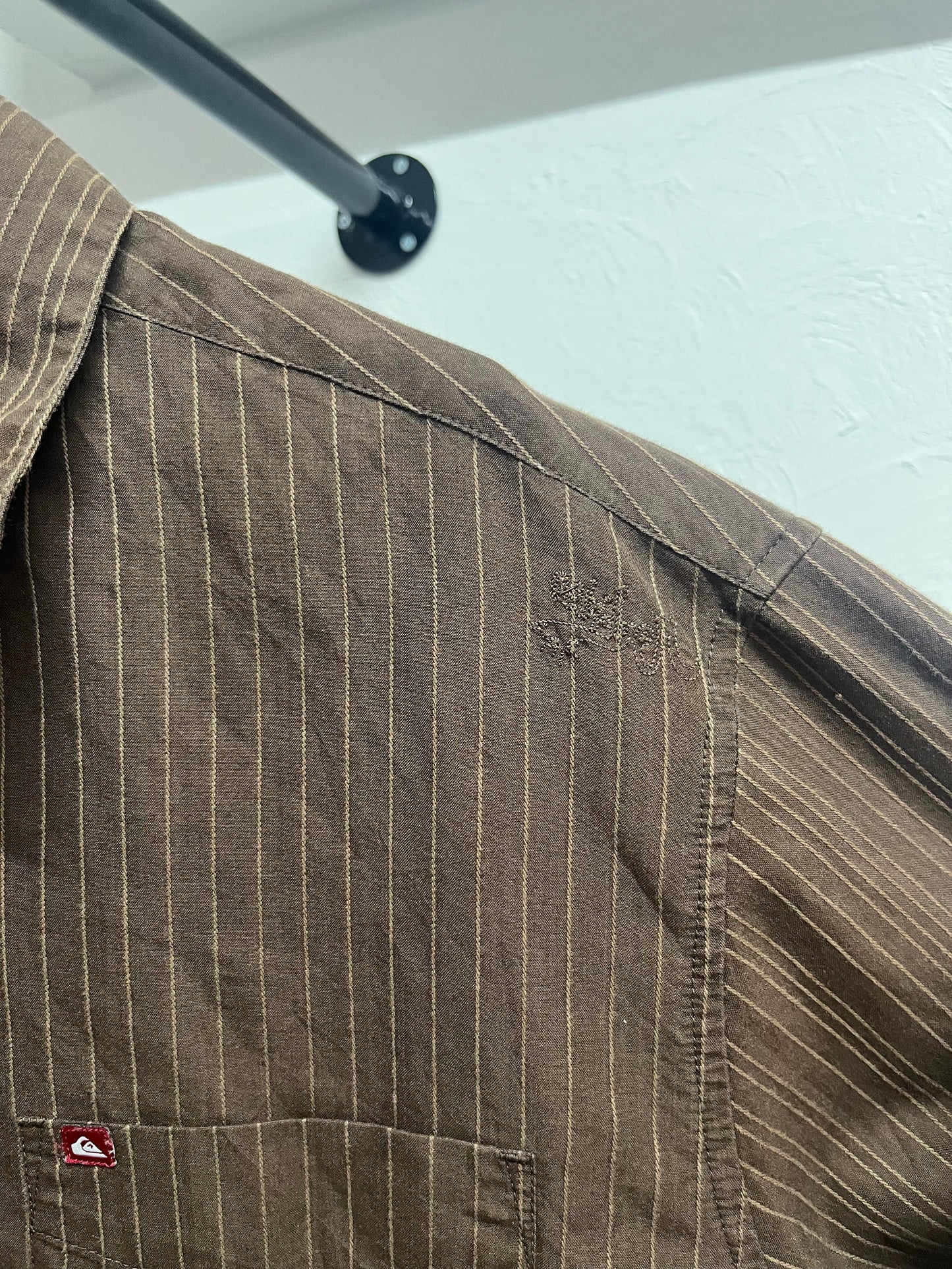 embroidery stripe shirt