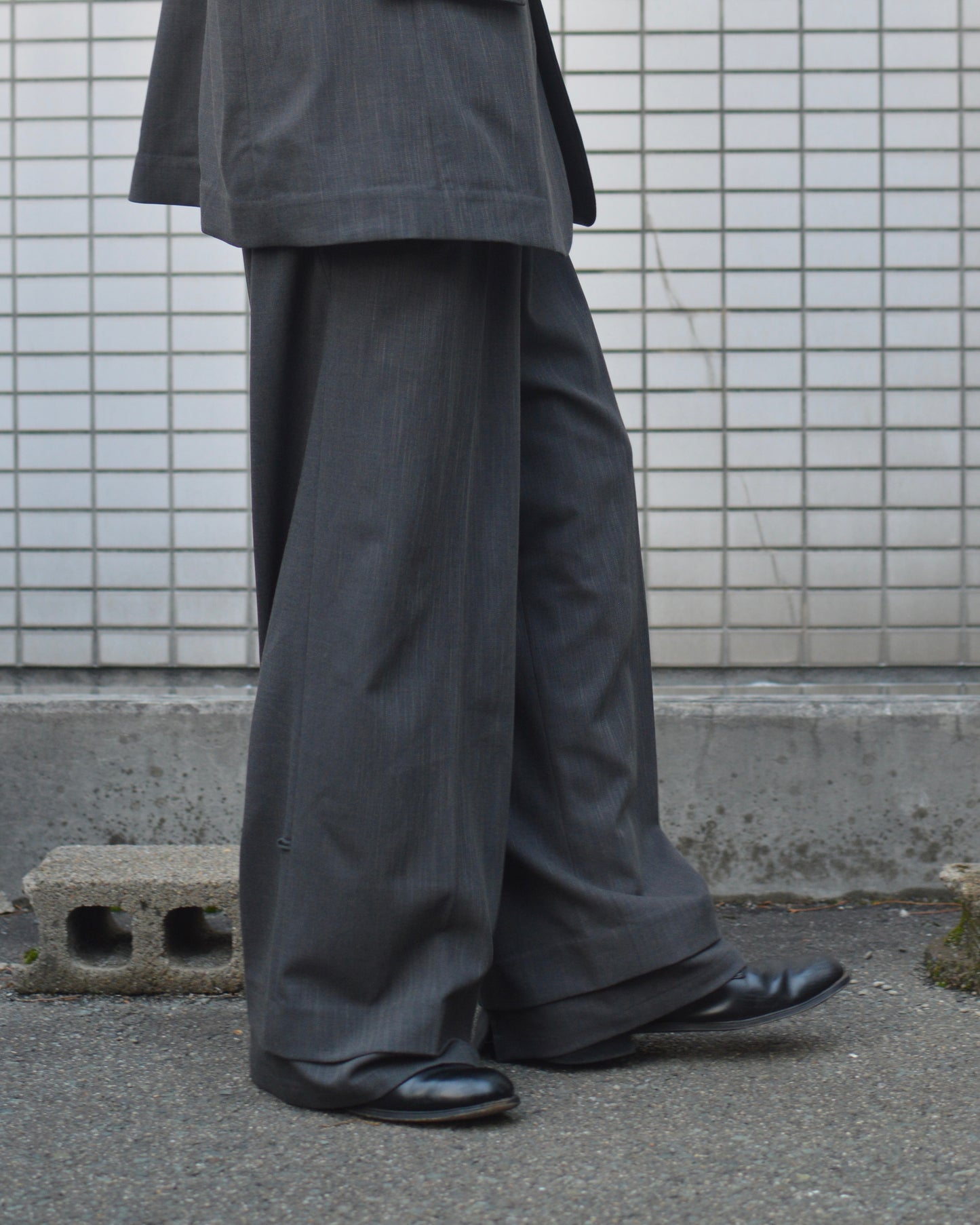 SYUMAN.Nu suit trousers D Gray