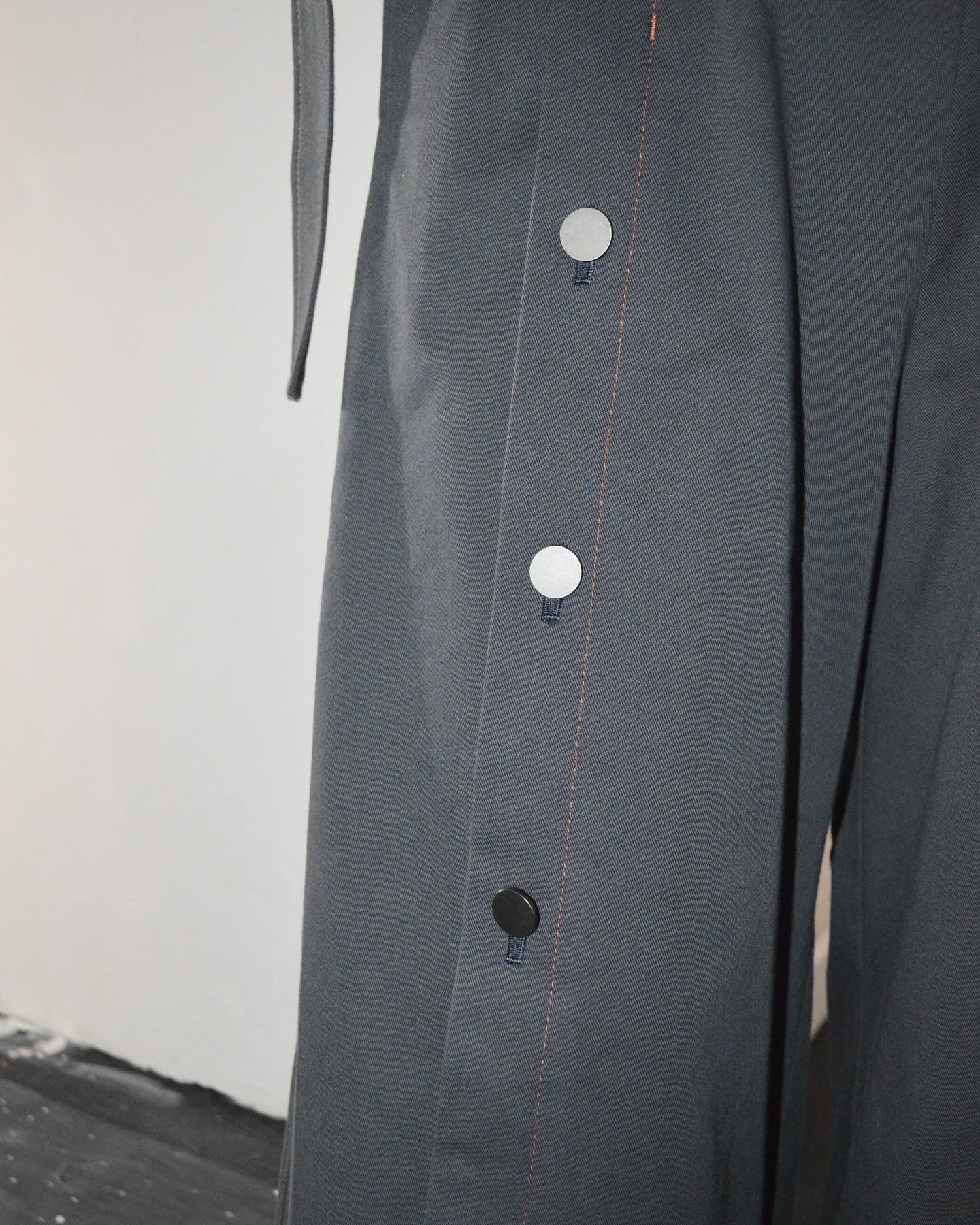 UJOH / Wide Flare Button PNT