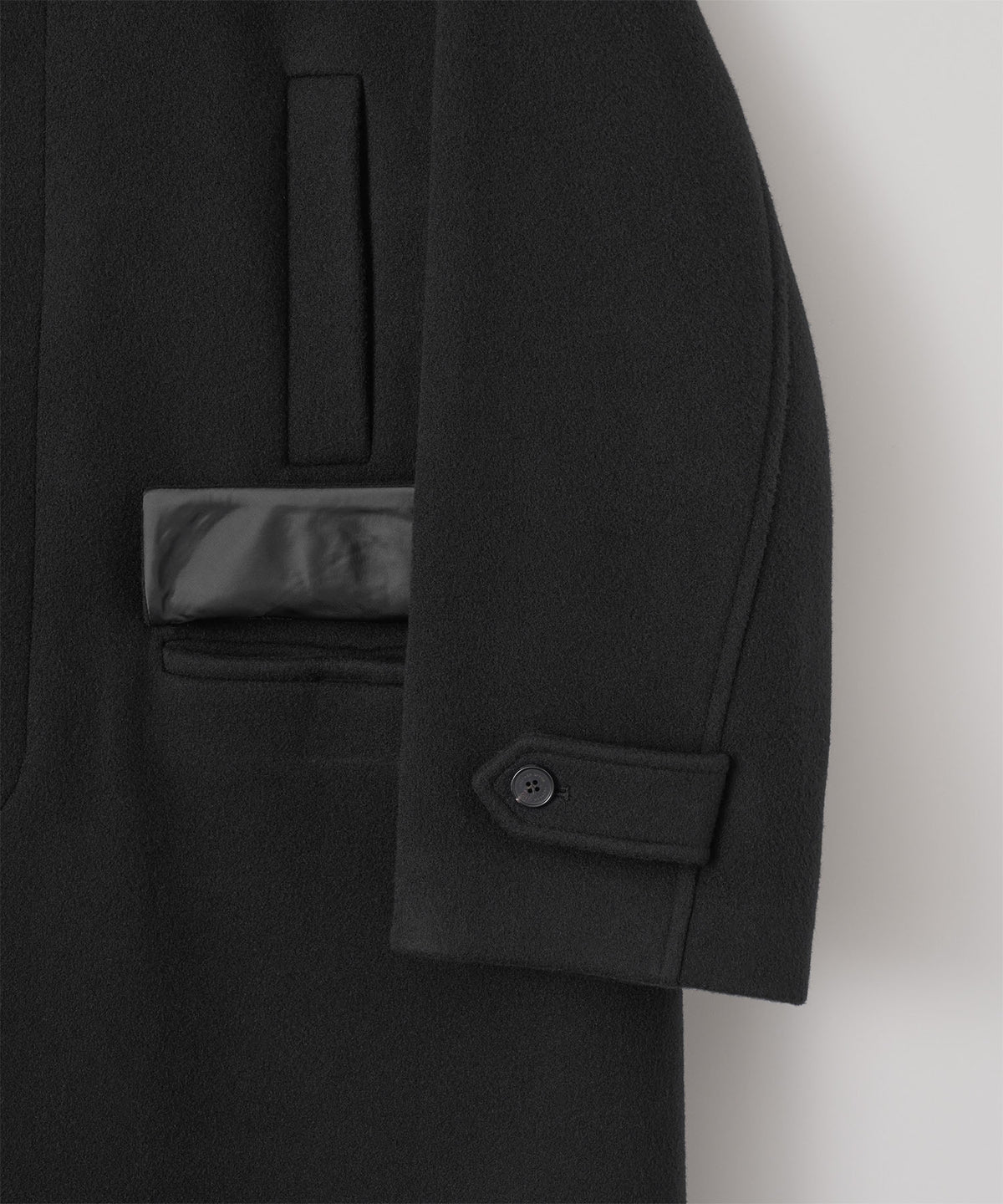 ANOTHER OFFICE Voyager Bold Balmacaan Coat