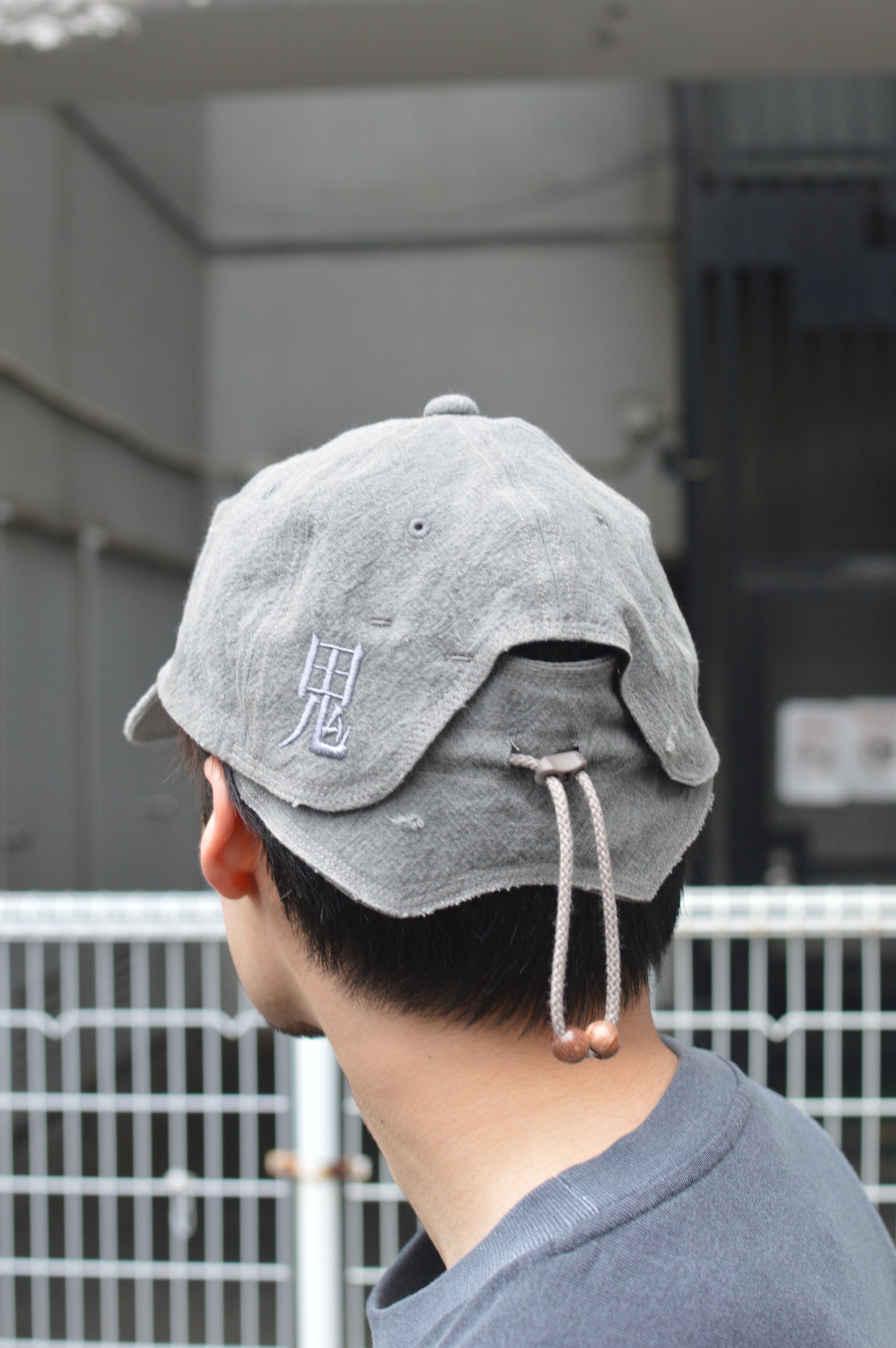 JIAN YE 朱点童子 CAP GRAY