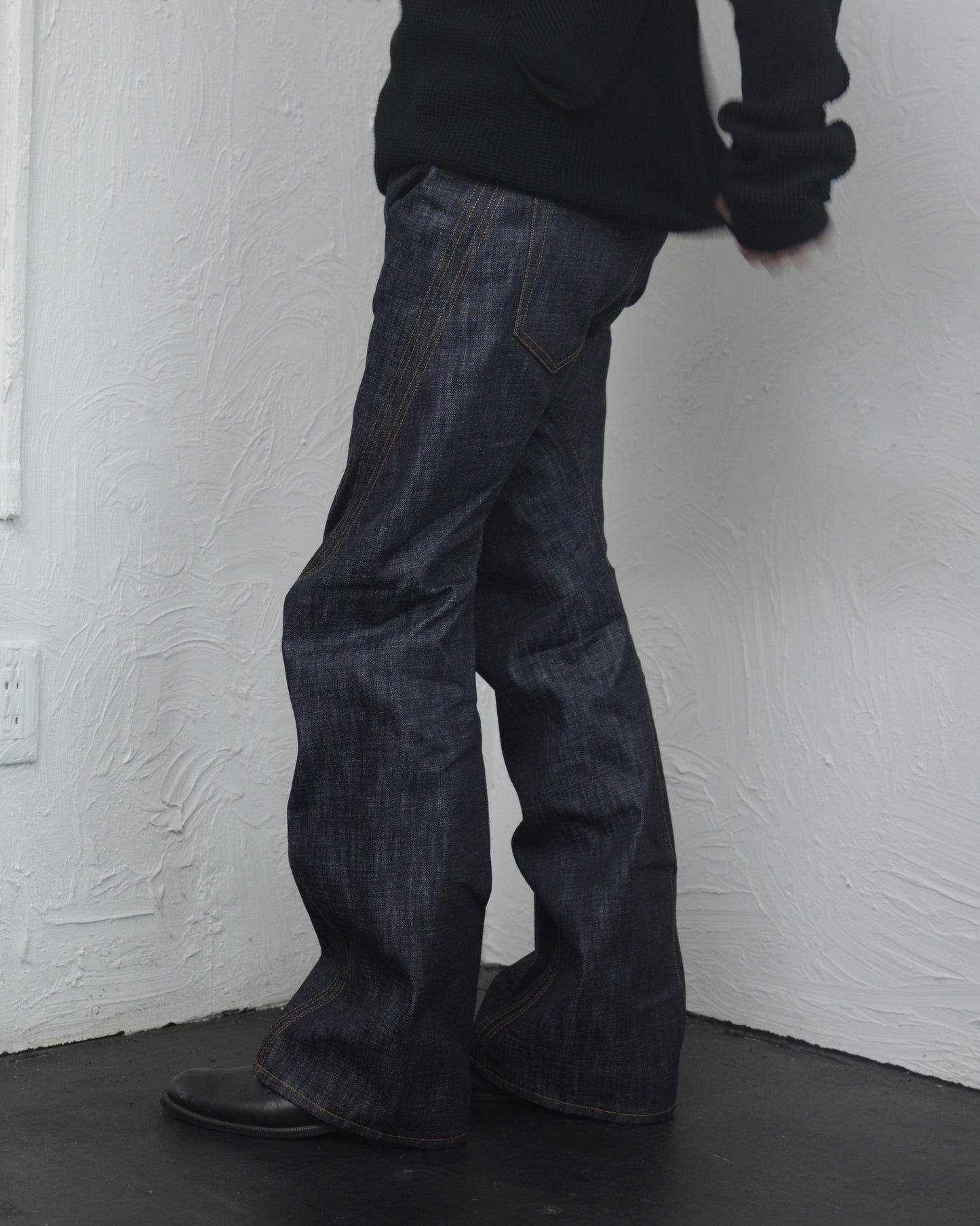 NVRFRGT 3D TWISTED JEANS  RAW INDIGO