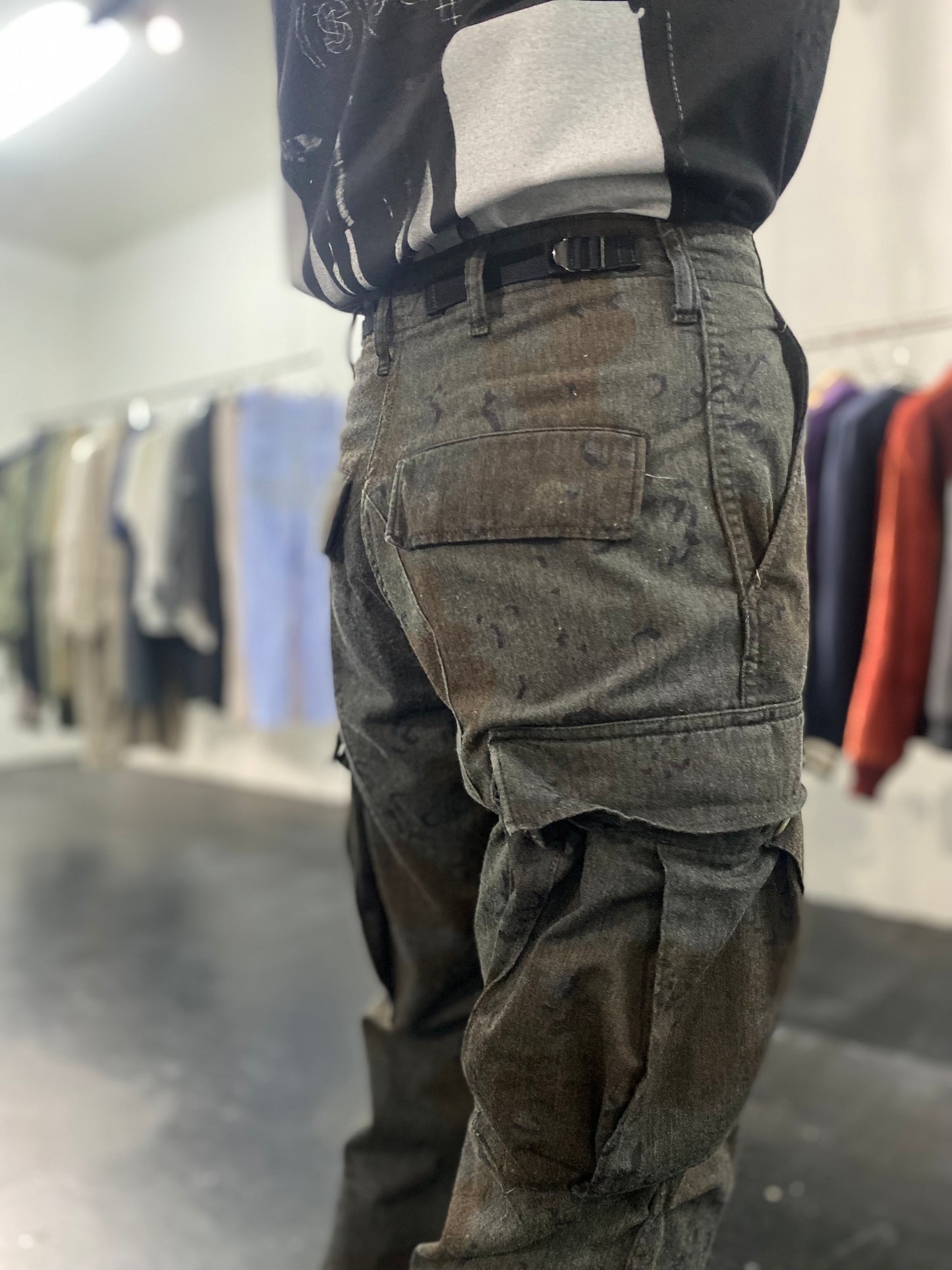 camo pattern cargo pants