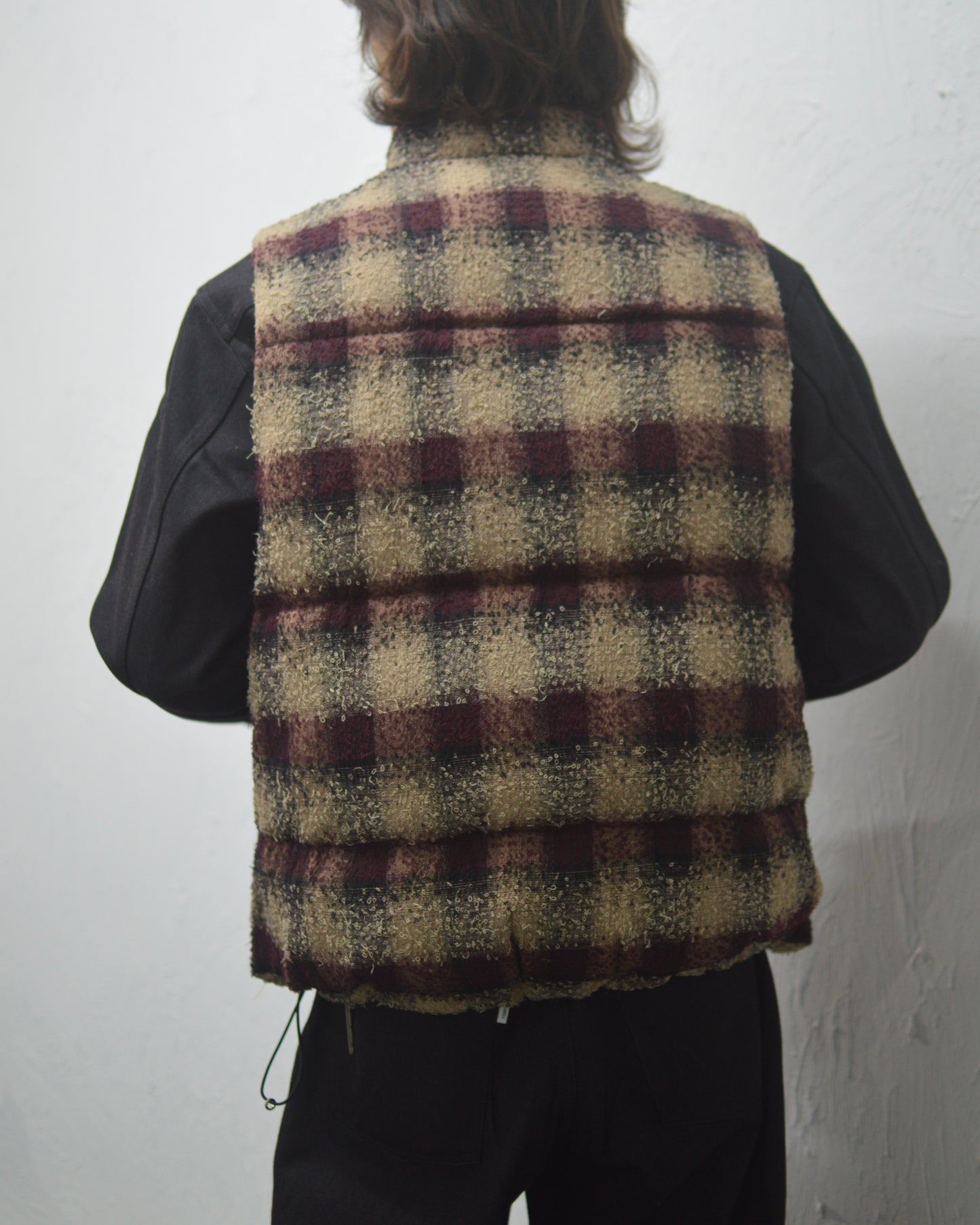 SUGARHILL PLAID PUFFER REVERSIVLE VEST  WINE RED x BLACK