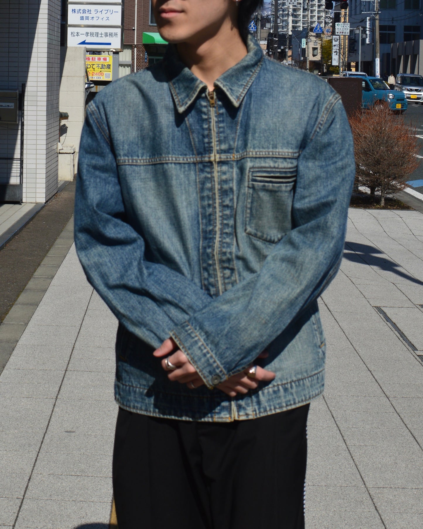 zip up washed denim jacket