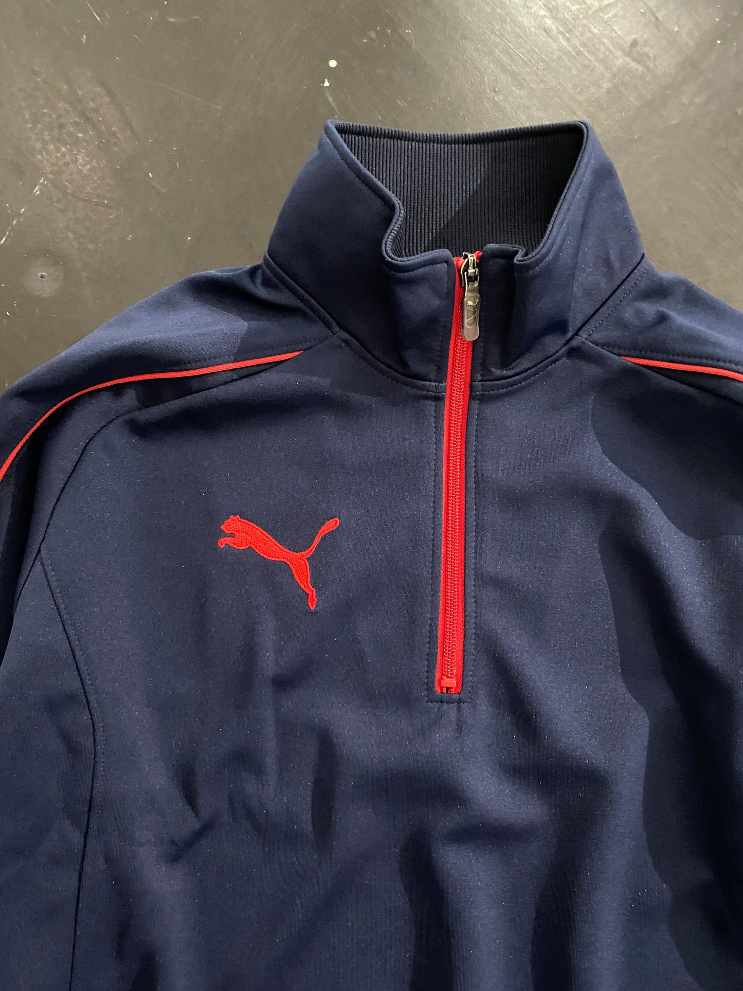 PUMA half zip track top "sample"