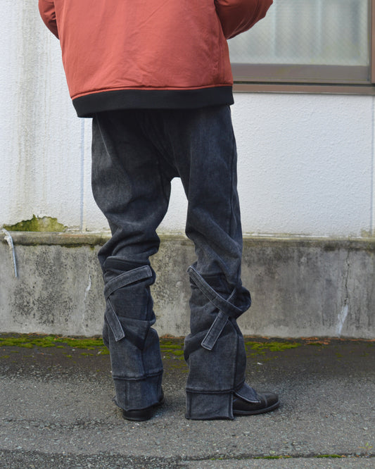 SYUMAN.CHANGED SLIM SWEAT-PANTS / BLACK