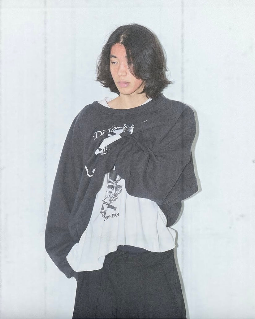 side.service EROTICA SWEATSHIRT