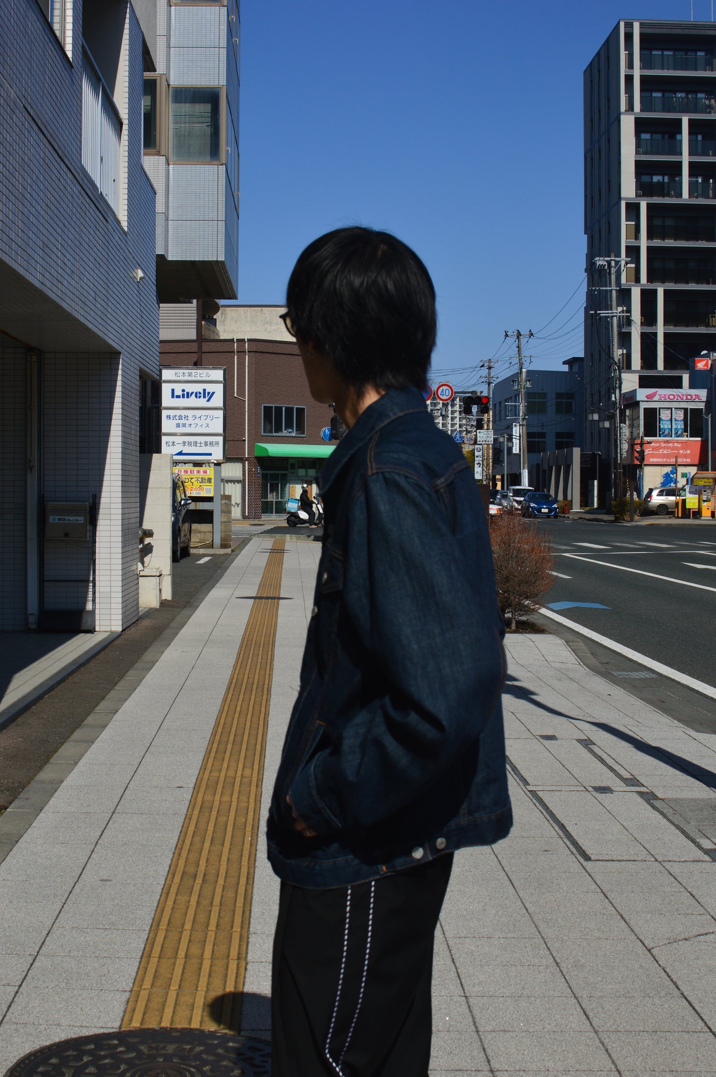 Gap indigo denim jacket