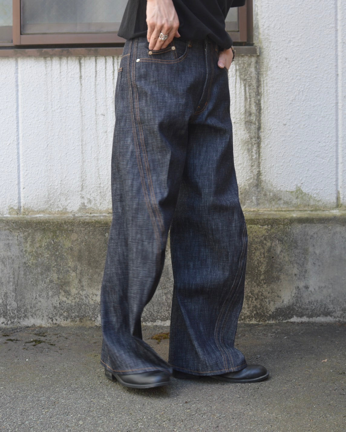 NVRFRGT 3D TWISTED WIDE LEG JEANS