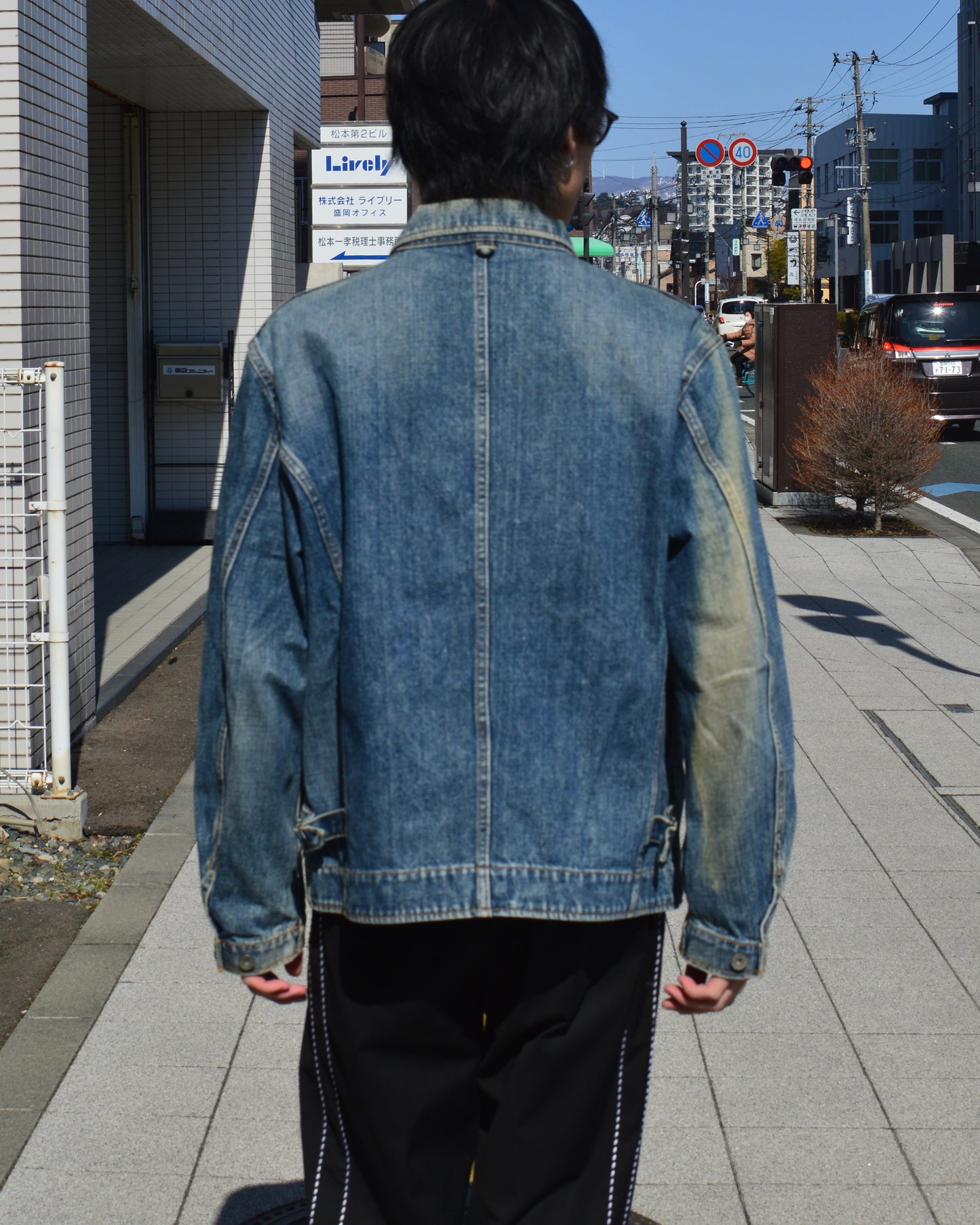 zip up washed denim jacket