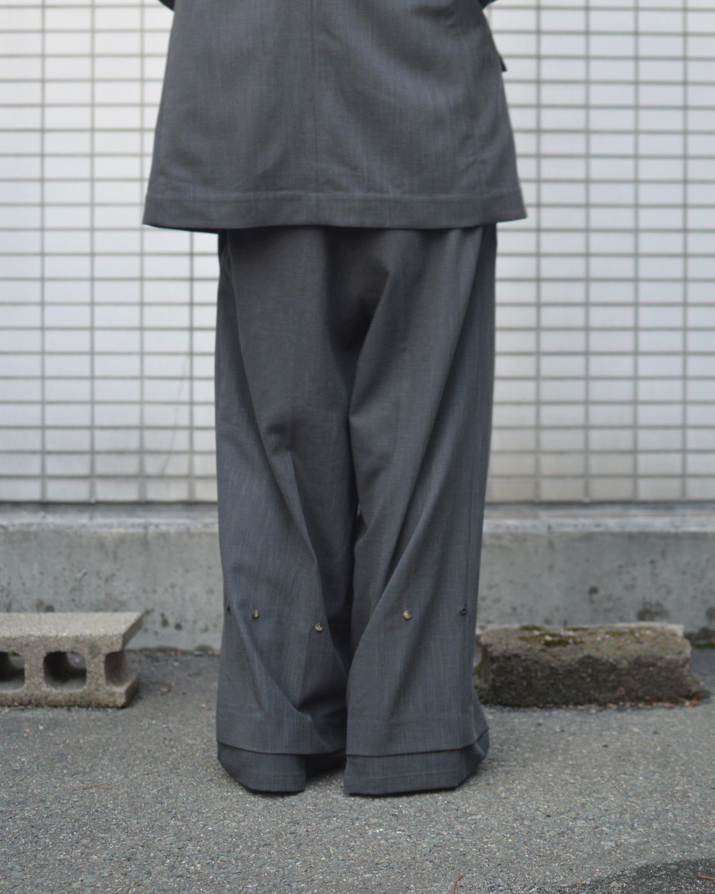 SYUMAN.Nu suit trousers D Gray