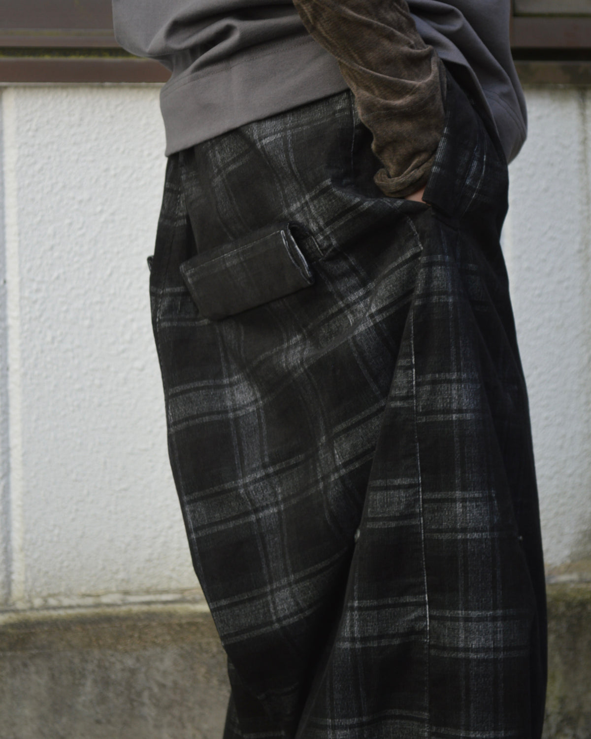 JIAN YE MORPH YI PANTS