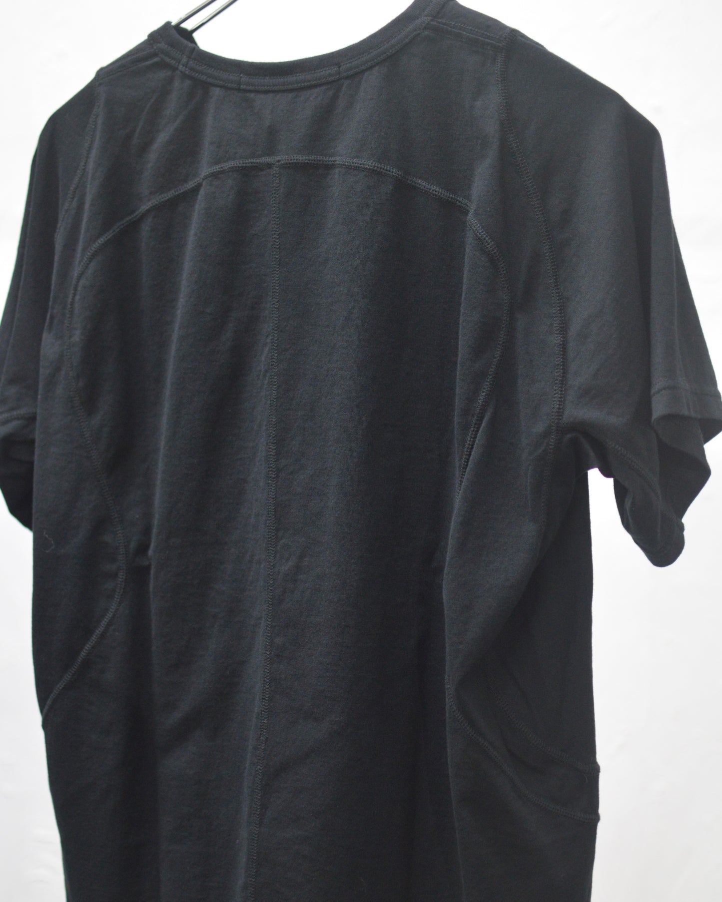 NVRFRGT PANELLED HALF SLEEVE T-SHIRT