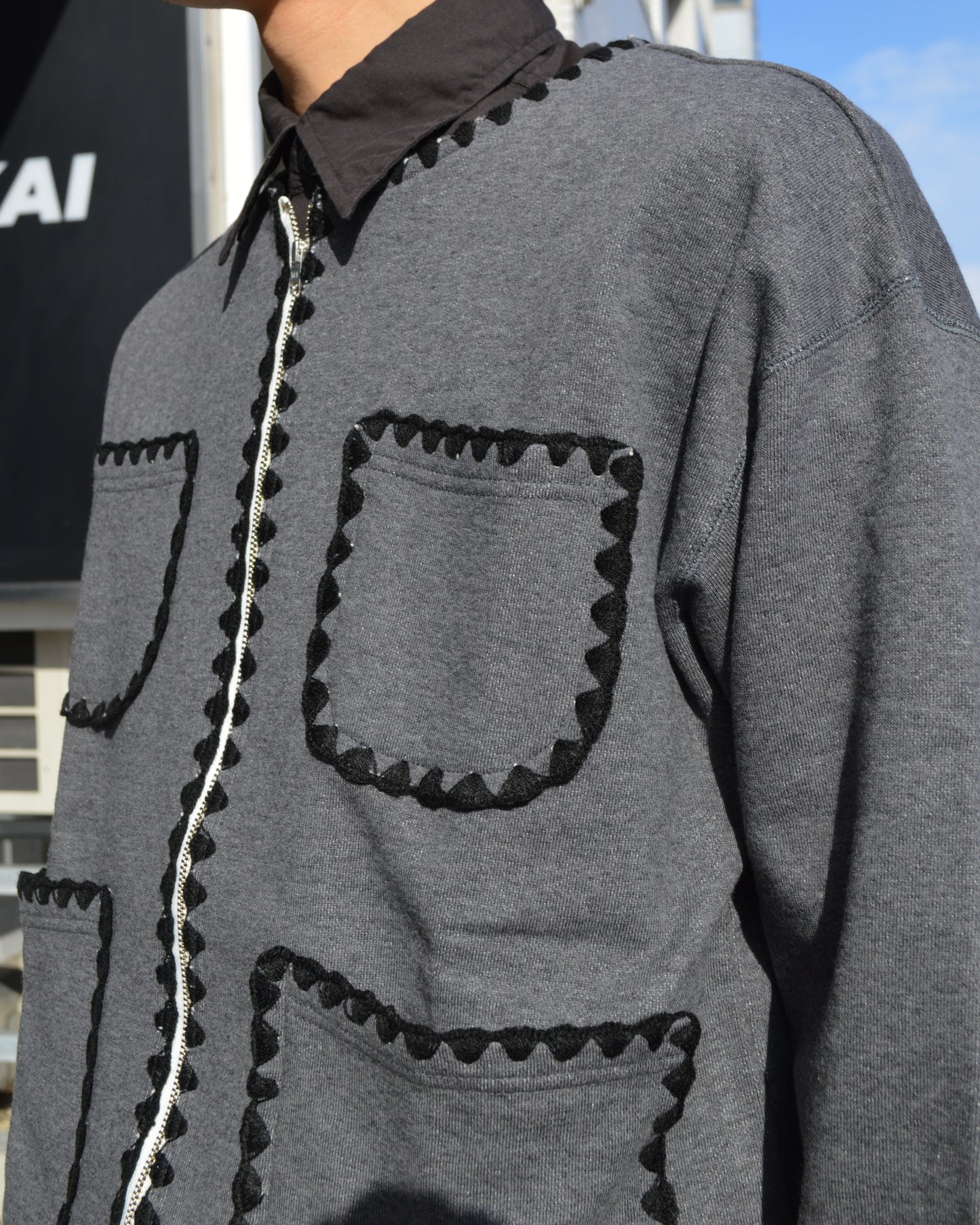 SWEAT CARDIGAN “CH○NEL”