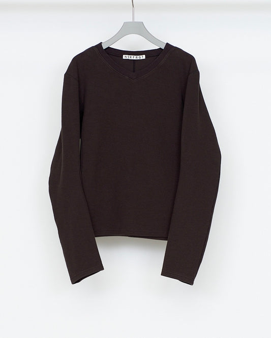NVRFRGT PANNELD LONG SLEEVE V-NECK T-SHIRT
