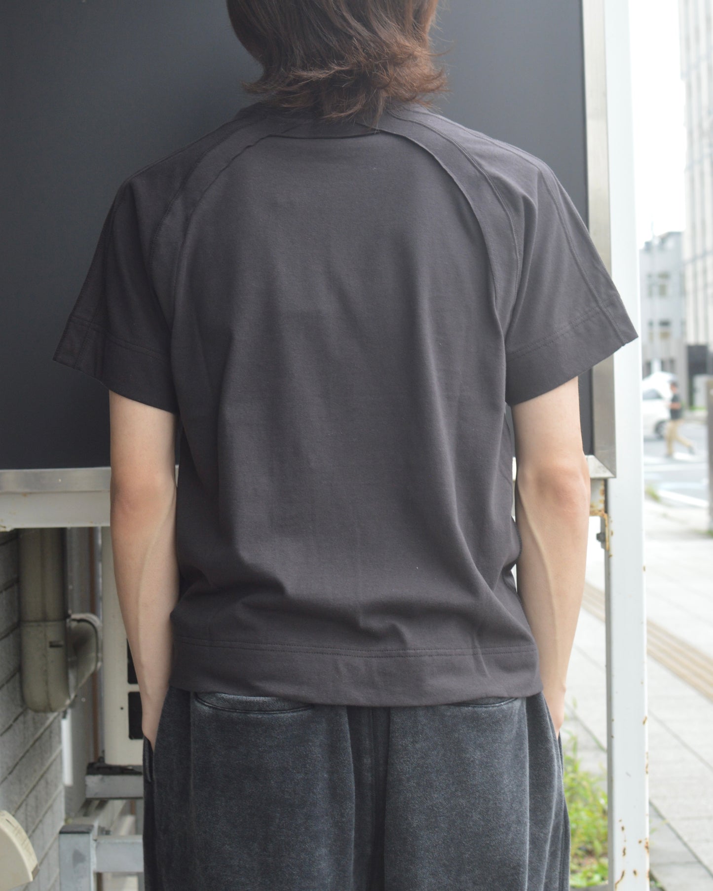 JIAN YE 十二支 TEE charcoal