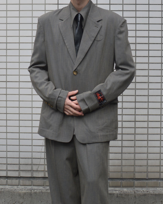 SYUMAN.Nu suit Jkt Gray