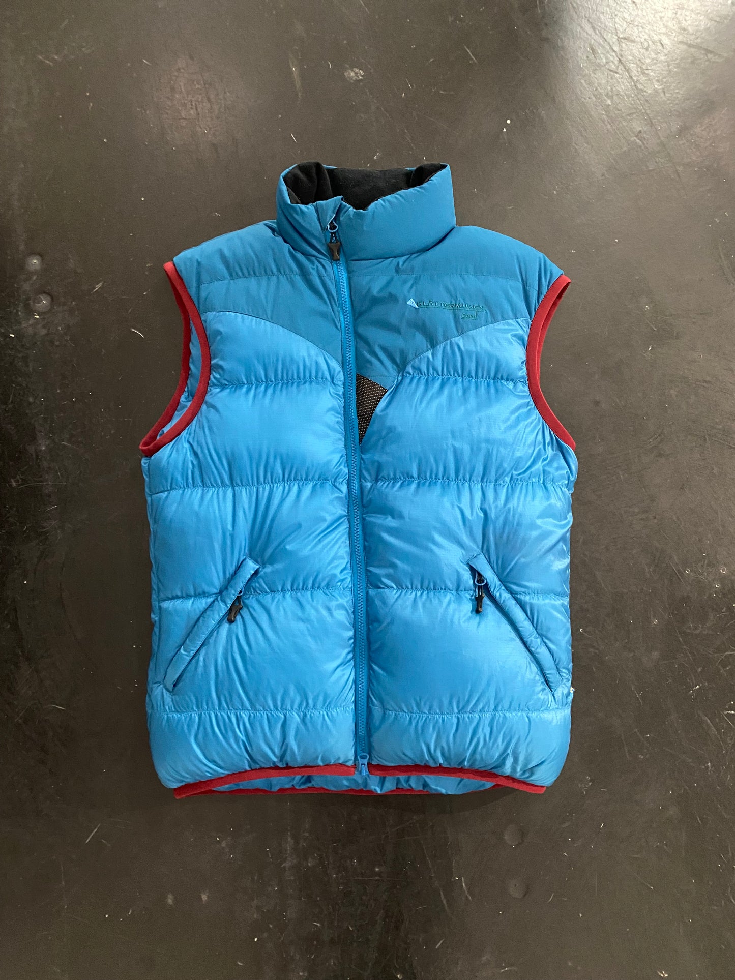 KLÄTTERMUSEN down vest