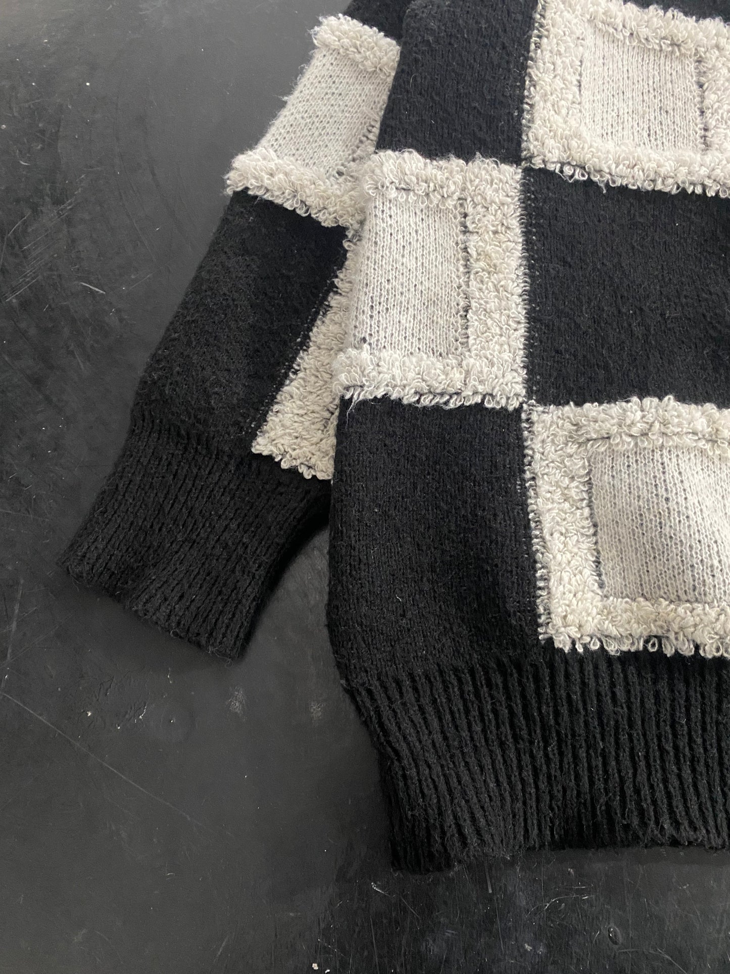 black and white design pile knit