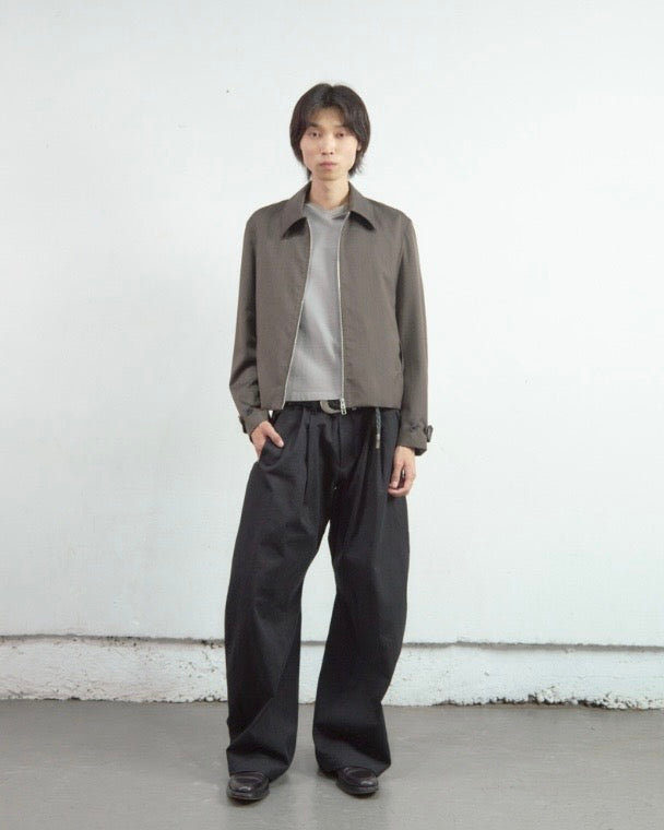 NVRFRGT 2TUCKED CURVED LEG TROUSERS