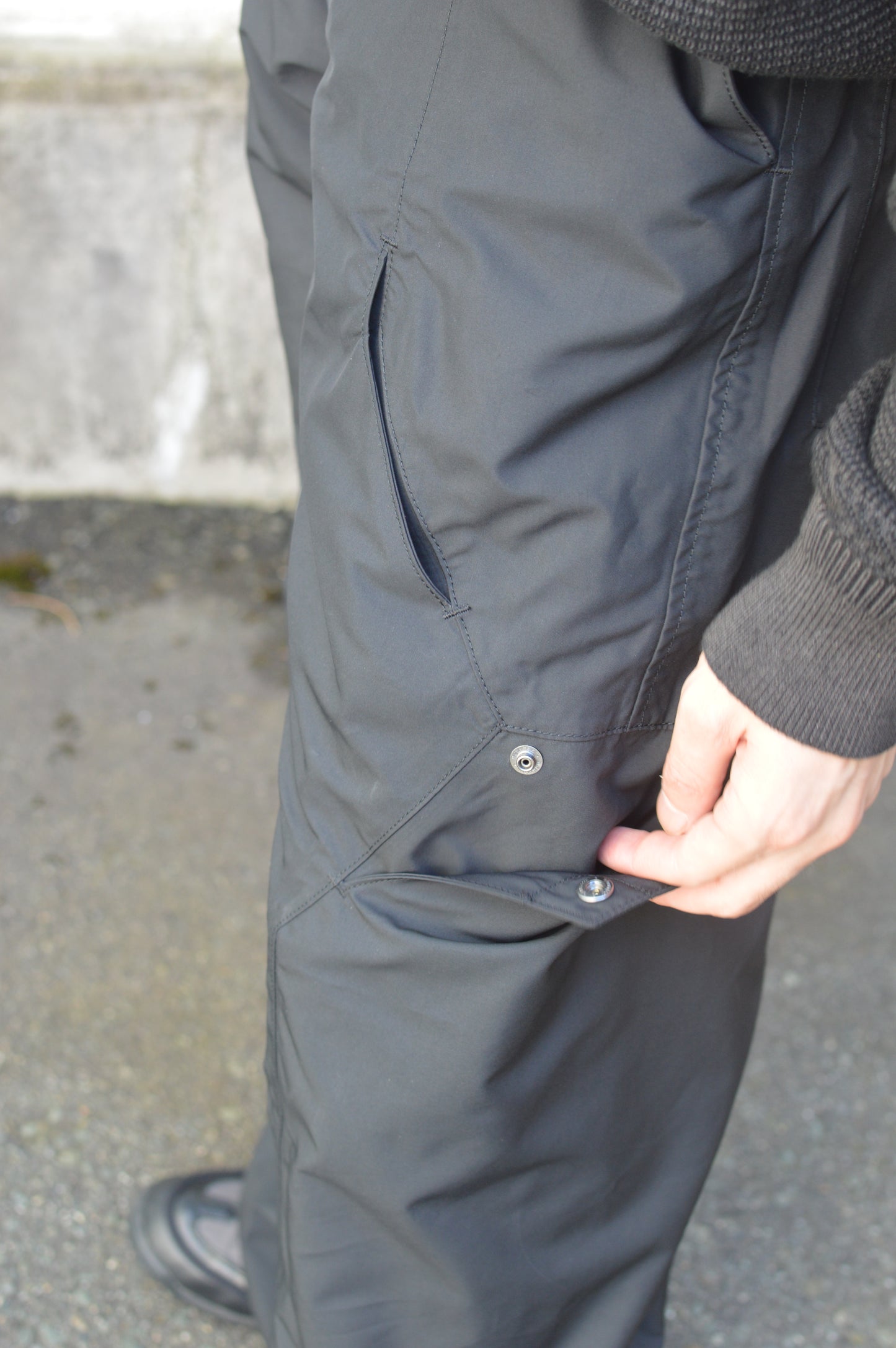 OPPOSE DUALITY 8 Pocket Panel Wide Shell TRS BLACK