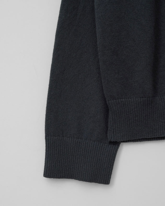 ANOTHER OFFICE Hidden Button Collar Cardigan