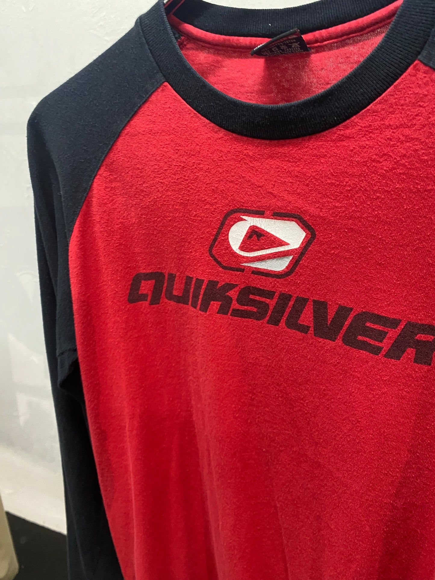 QUIKSILVER long sleeve T-shirt