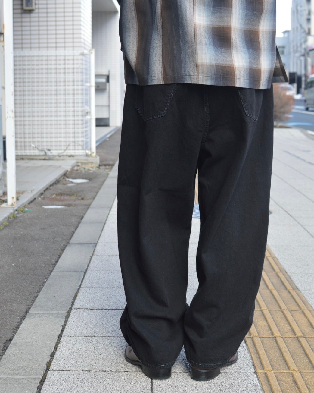 refomed FRESH MAN DENIM WIDE PANTS"BK"