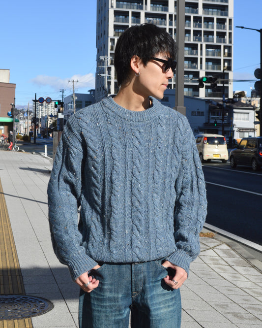 wool cable Knit