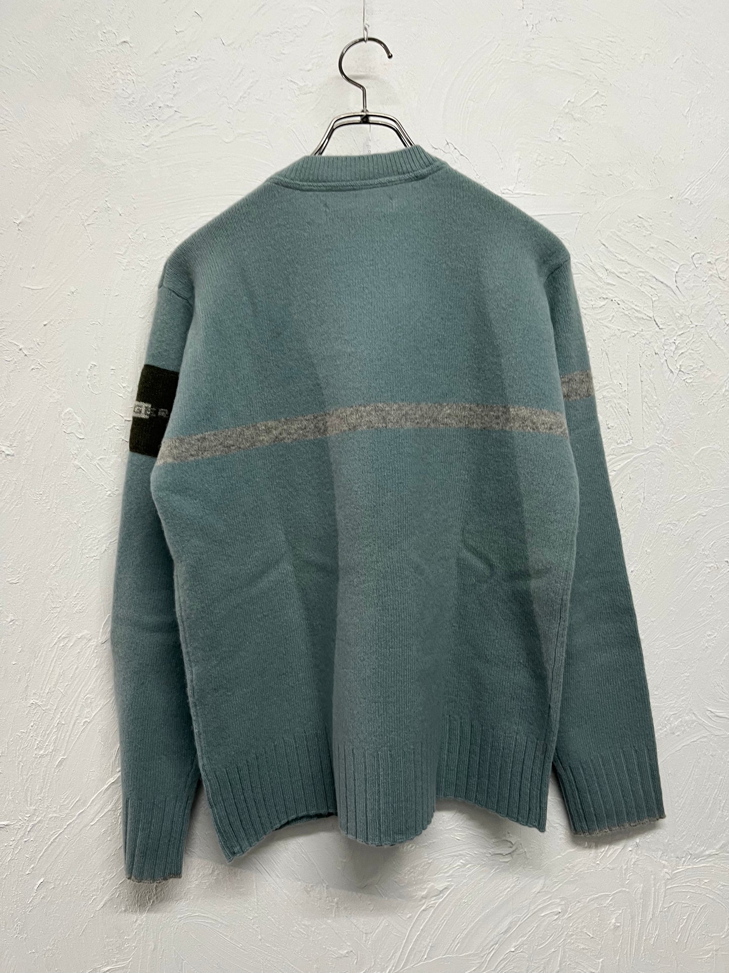 dead stock TOMMY HILFIGER rescue crew neck