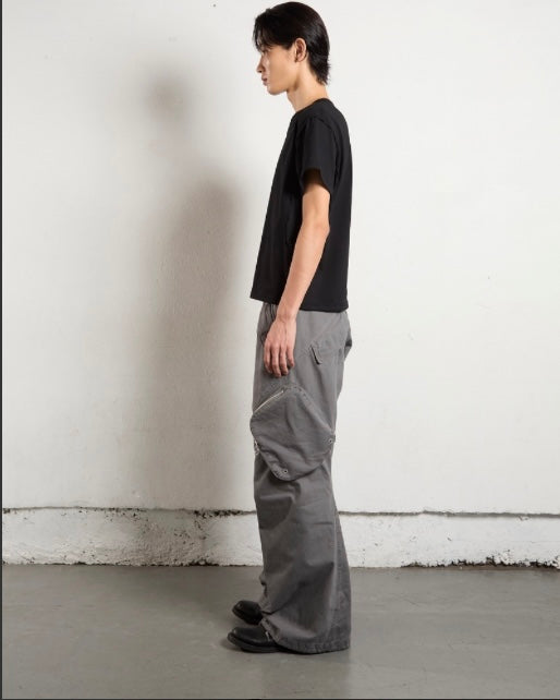 NVRFRGT / 3D TWISTED CARGO PANTS GREY