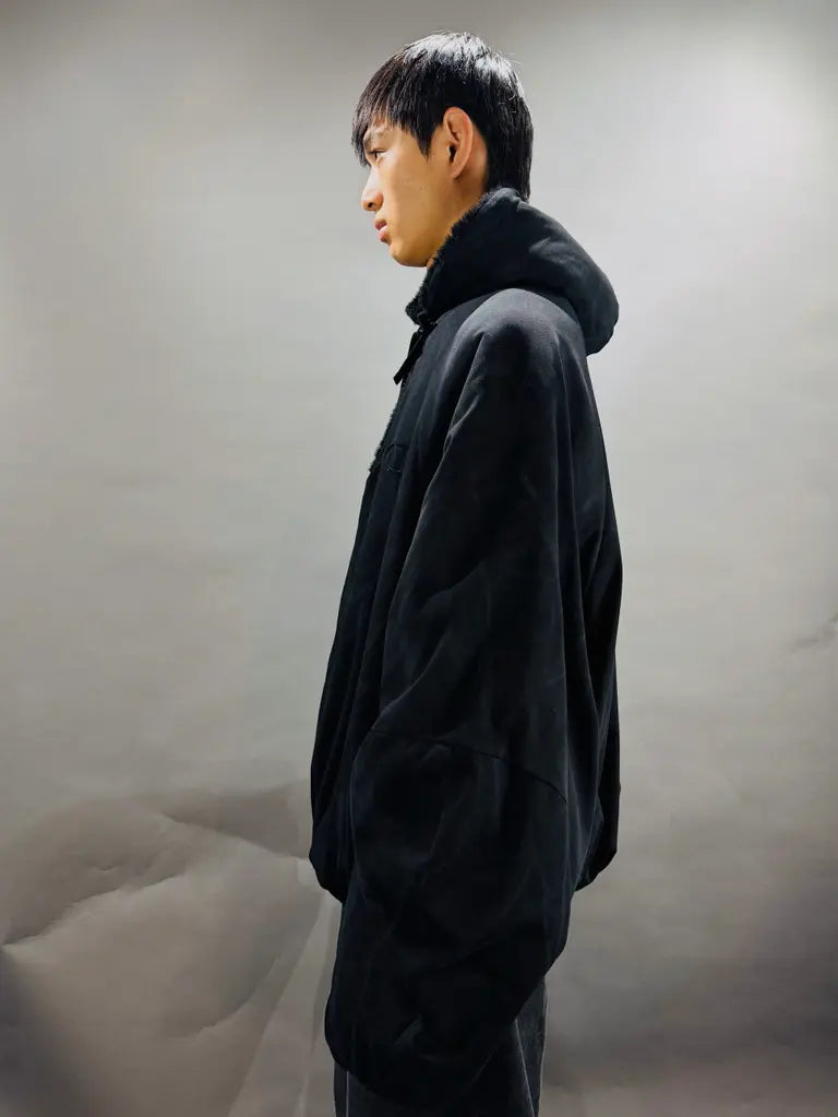 SYUMAN. REVERSIBLE HOODIE BLACK